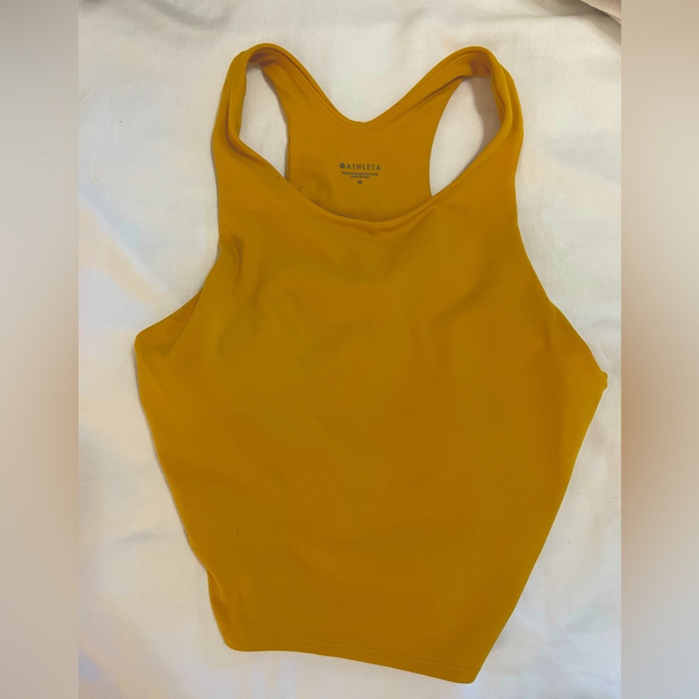 Athleta Conscious Crop
